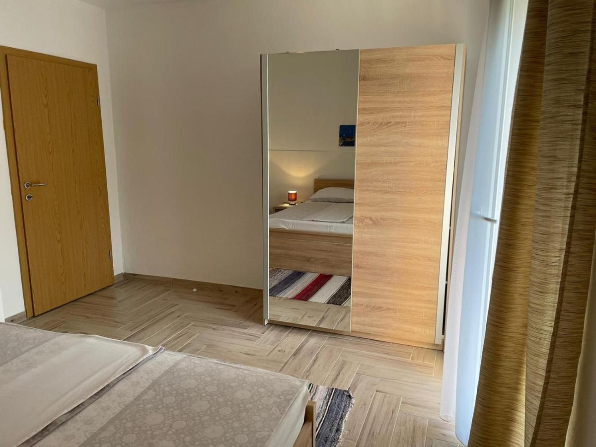 Apartmani Mateja Kaštela Esterno foto